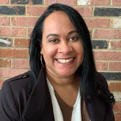 Jocelyn Jones headshot