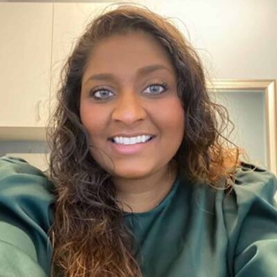 Insiya Hasan headshot