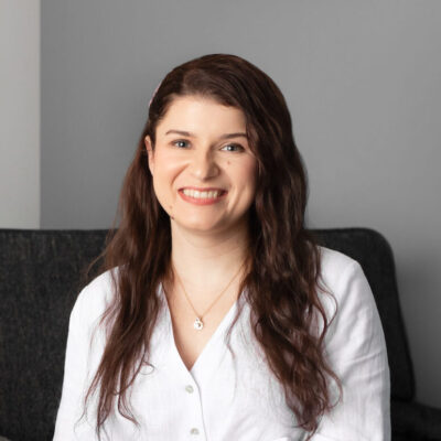 Daniella Mironski headshot