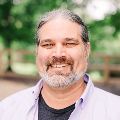 Vincent Yanda headshot