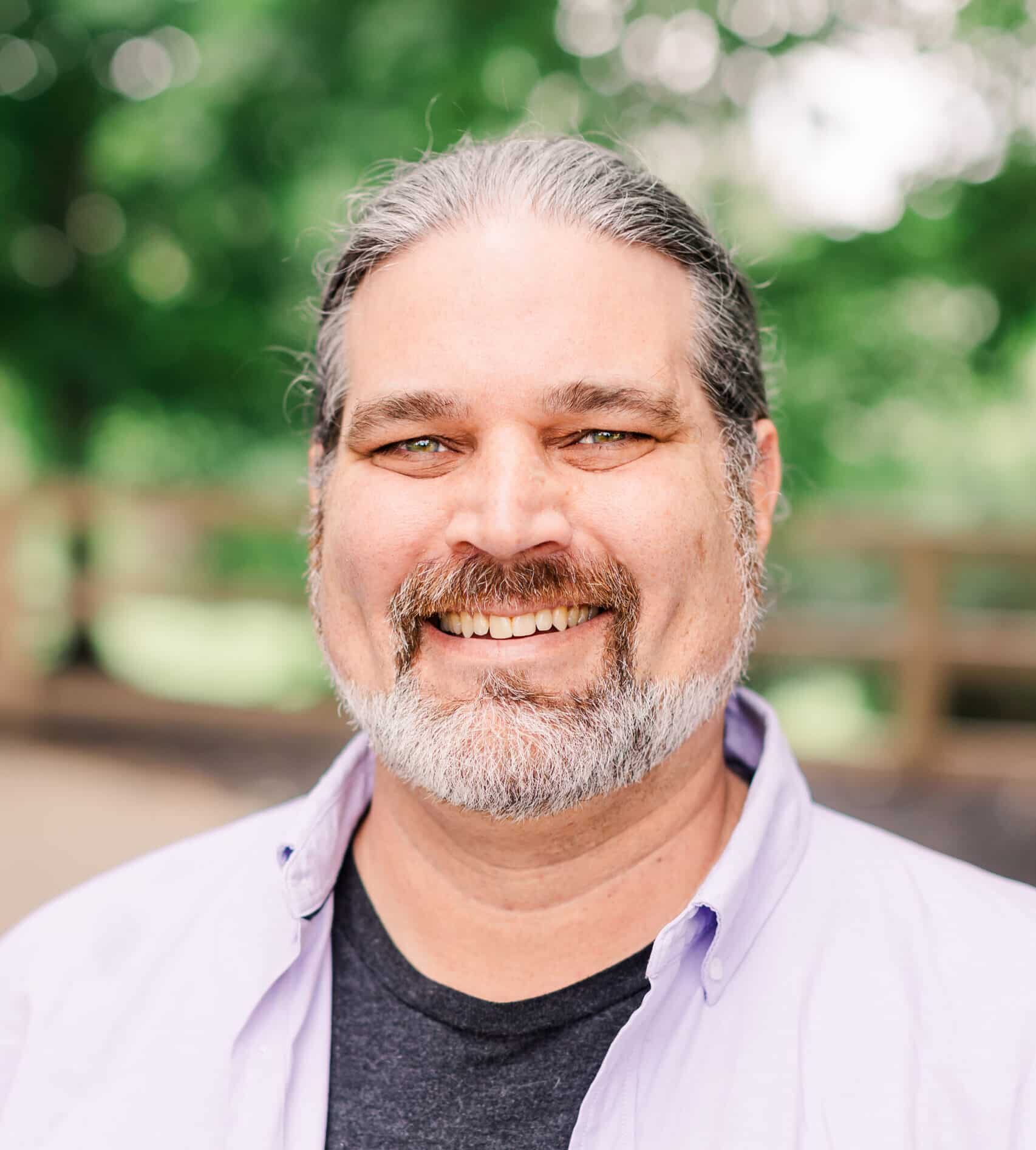 Vincent Yanda, LMSW | Ellie Mental Health, PLLP