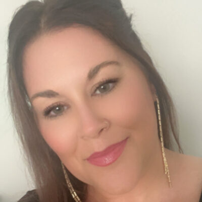 Erika Cleaves headshot