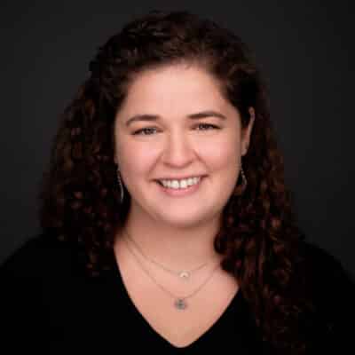 Caroline Karalias headshot