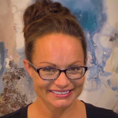 Lorie Palmer headshot