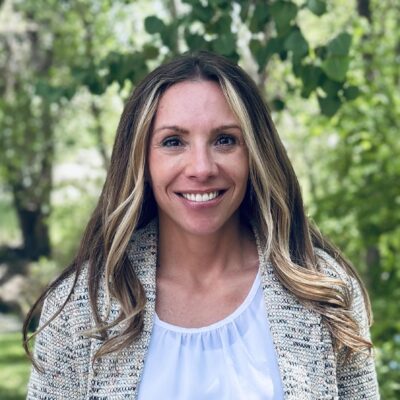 Lindsay Gardner headshot