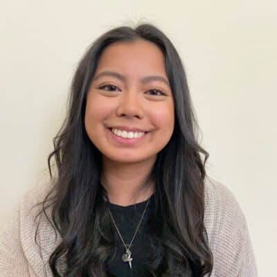 Nicole Arro headshot