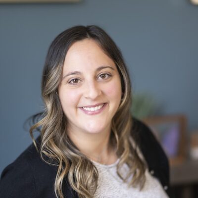 Jaclyn Semmeles headshot