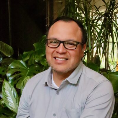 Jose Torres headshot