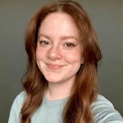 Victoria Ducoffe headshot