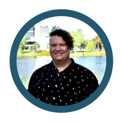 Aaron Warren headshot