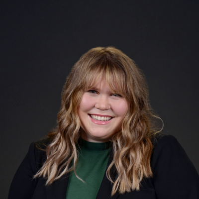 Hannah Martell headshot