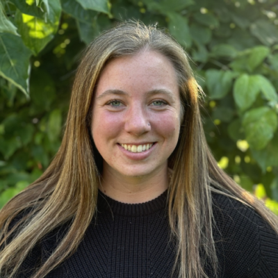 Lizzy Stithem headshot