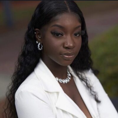 Cassidy Previlus headshot