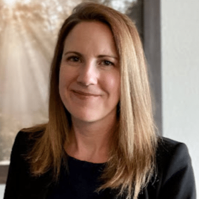 Emily Maney headshot