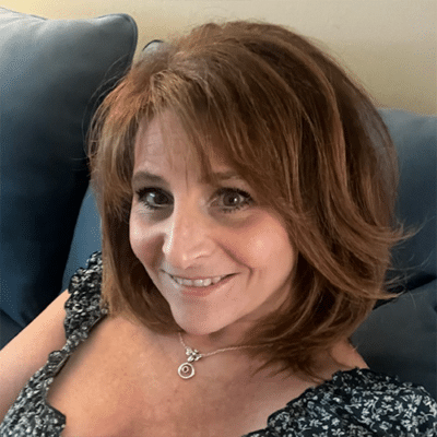 Angela McCrea headshot