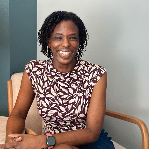 Dr. Stacie DeFreitas