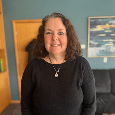 Cindy Whitten headshot