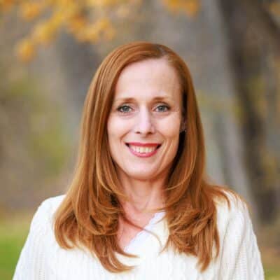 Jenny Reardon headshot