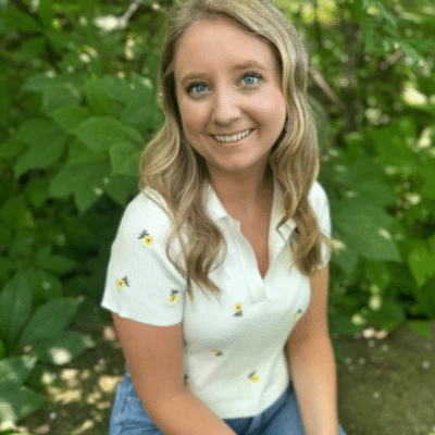 Madison Overwein headshot