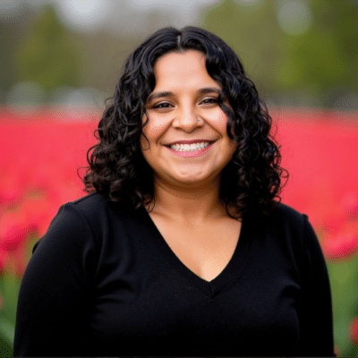 Shoshie (Rose) Fox-Long headshot