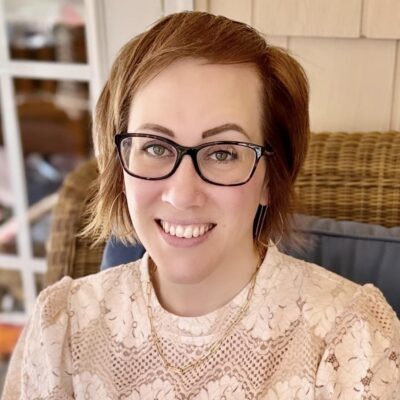 Lauren Callahan headshot