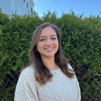 Claudia Rivera-Gruvis headshot