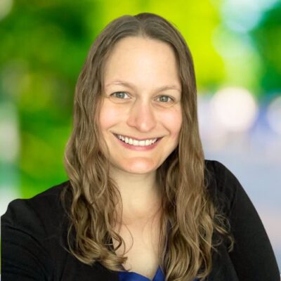 Lindsay “Liv” DeHaan headshot