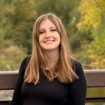 Krissy Schultz headshot