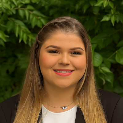 Jordan Krones headshot