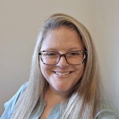 Kelley Price headshot