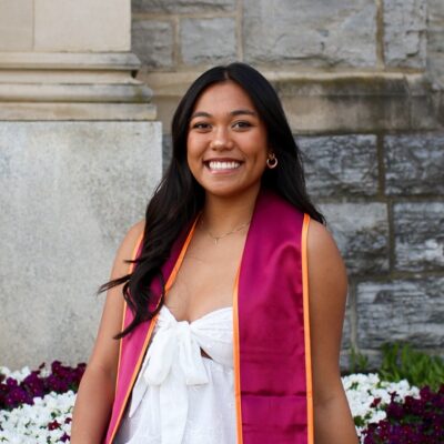 Nicole Javier headshot