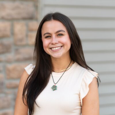 Abigail Wolff headshot