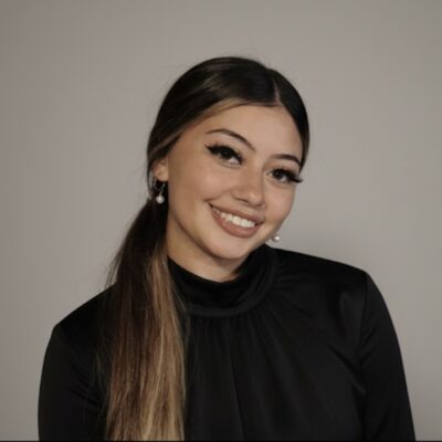 Erica DeBartolo headshot