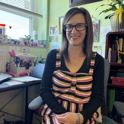 Elizabeth Smailes headshot