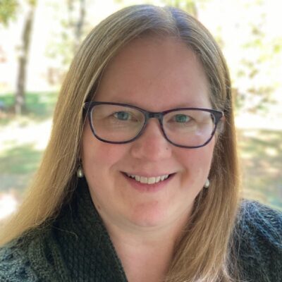 Sheila Marquardt headshot