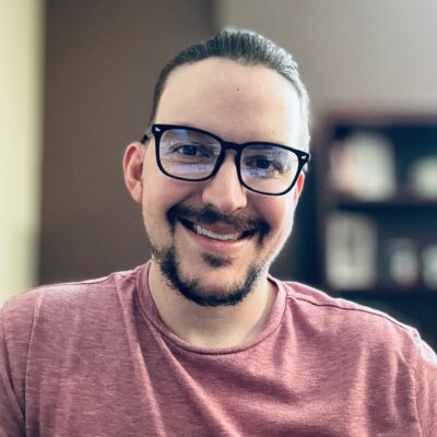 Justin Weigl headshot