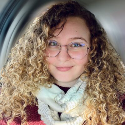 Elanda Atencio headshot