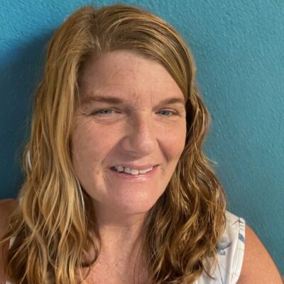 Jennifer Sims headshot